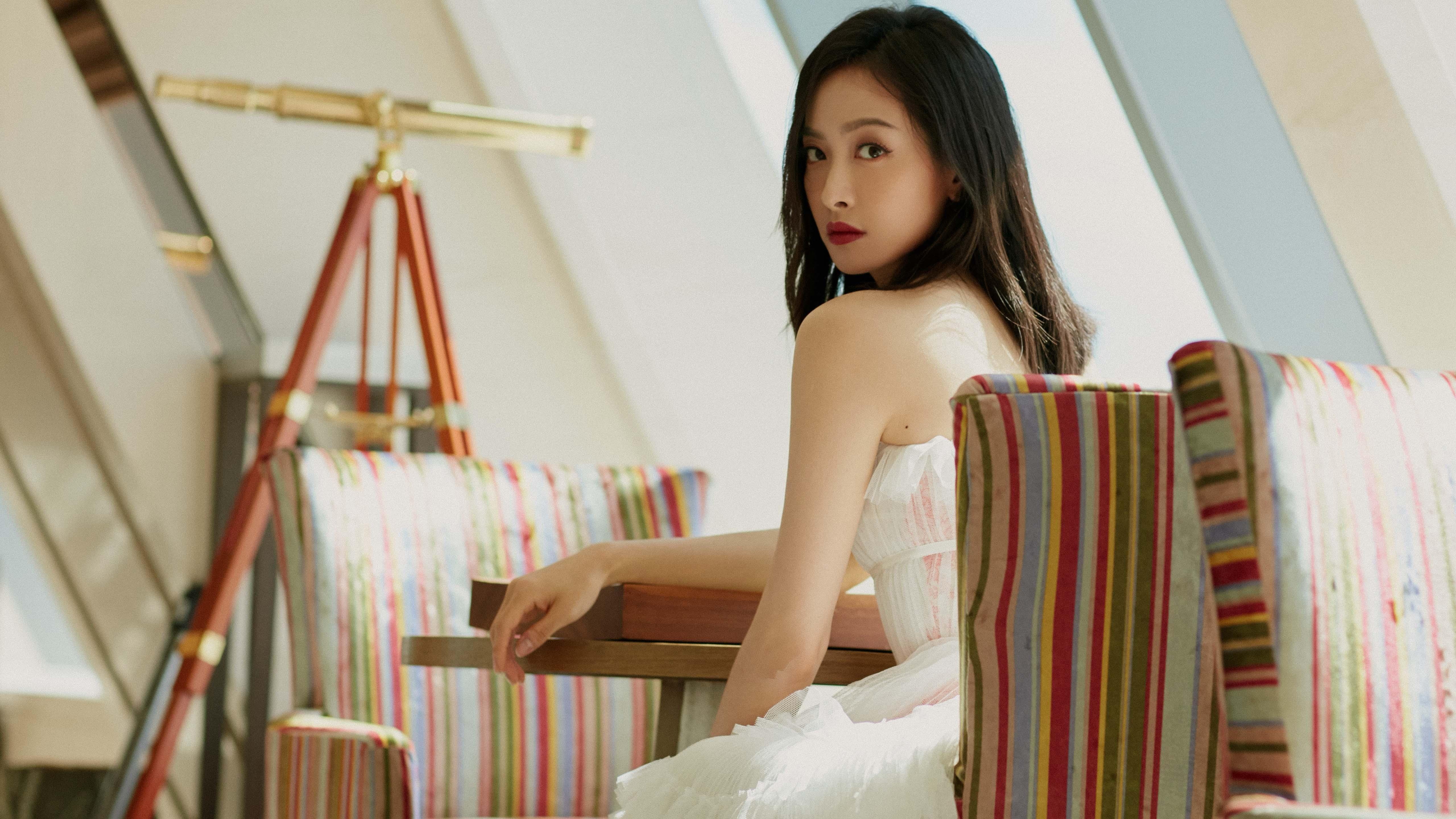 爱游戏app-“攻势狂飙！攻防转变瞬间，比赛高潮迭起”，攻防实战