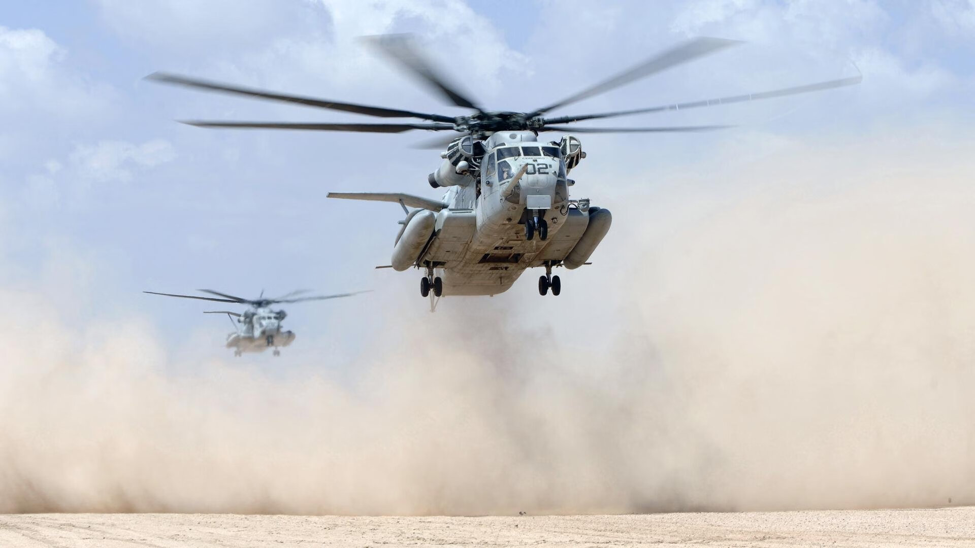 爱游戏平台-吉达联合防线失误致关键失球，吉达球场