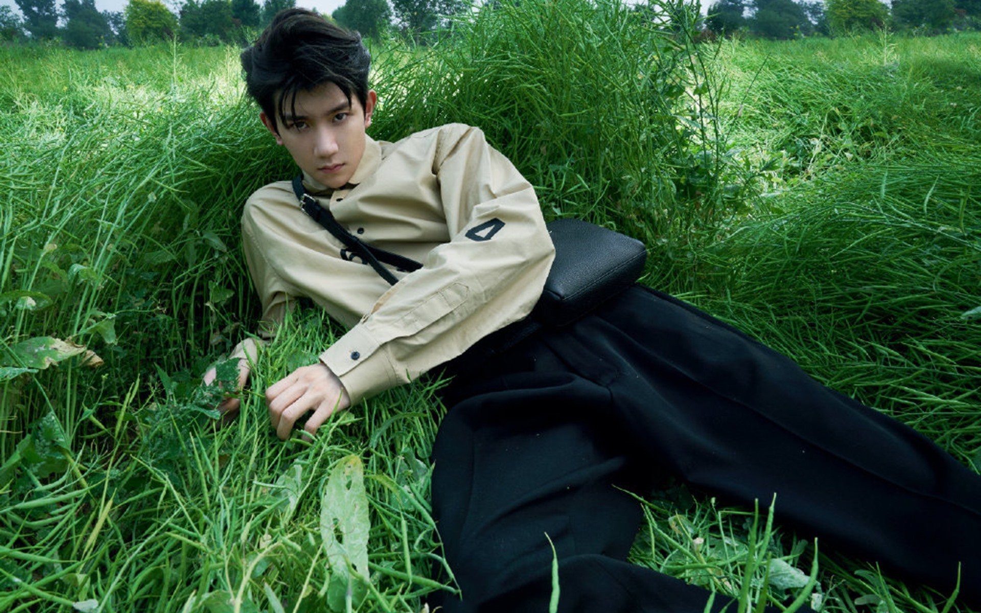 国足比赛冲刺次数与体能分布趋势,国足训练赛