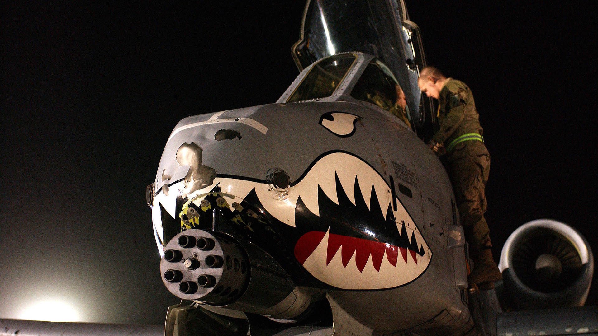 爱游戏下载-浓眉攻防一体湖人防守效率提升，浓眉伤后湖人战绩