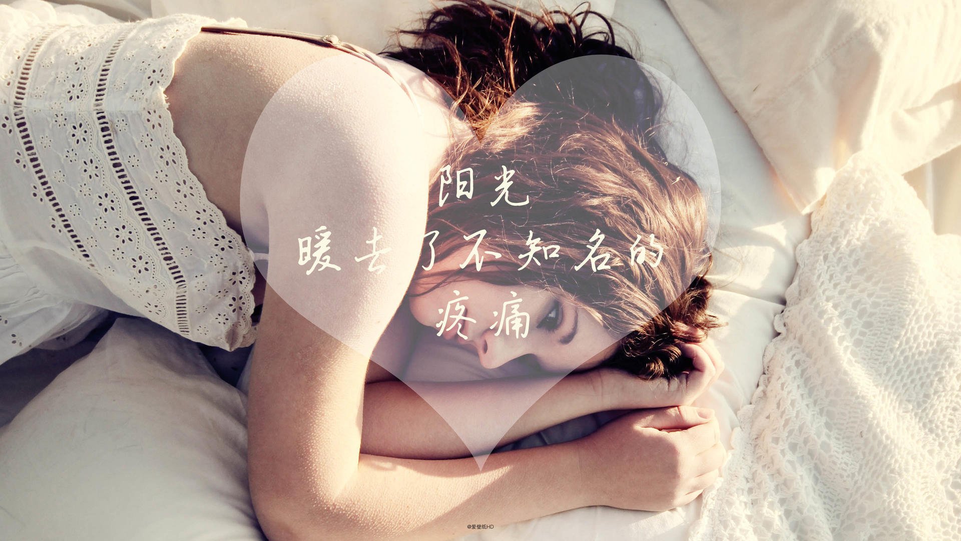 爱游戏中国官方登录入口网站-艾比·德尔福：南非队防线的中坚，凭借强大防守完成精准拦截，艾比 里德尔